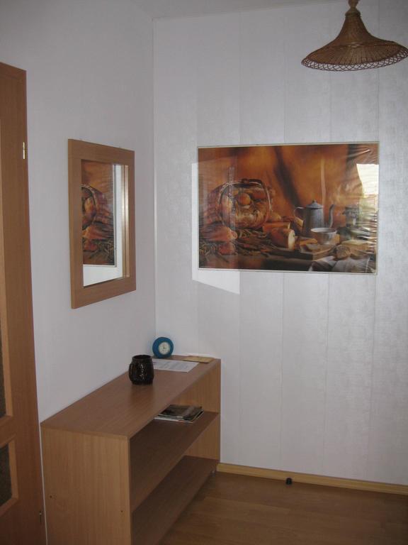 Pokoje Goscinne Pod Palmami Busko-Zdrój Exterior foto